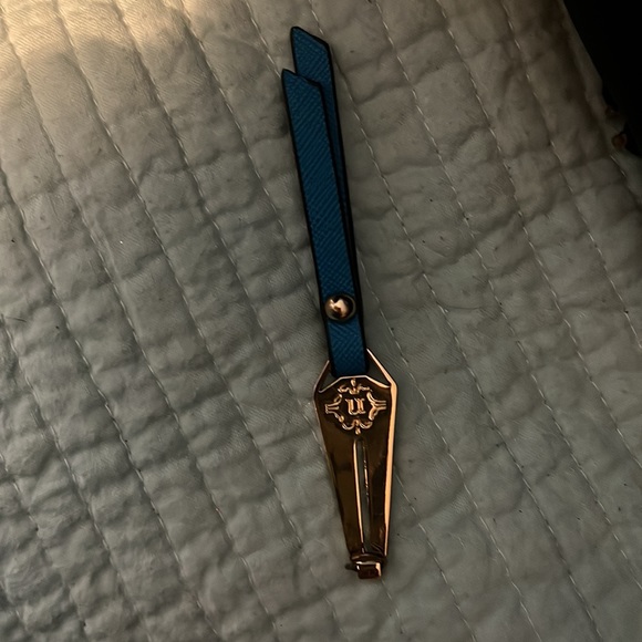 Turquoise Nanette Lepore bag - Picture 6 of 7